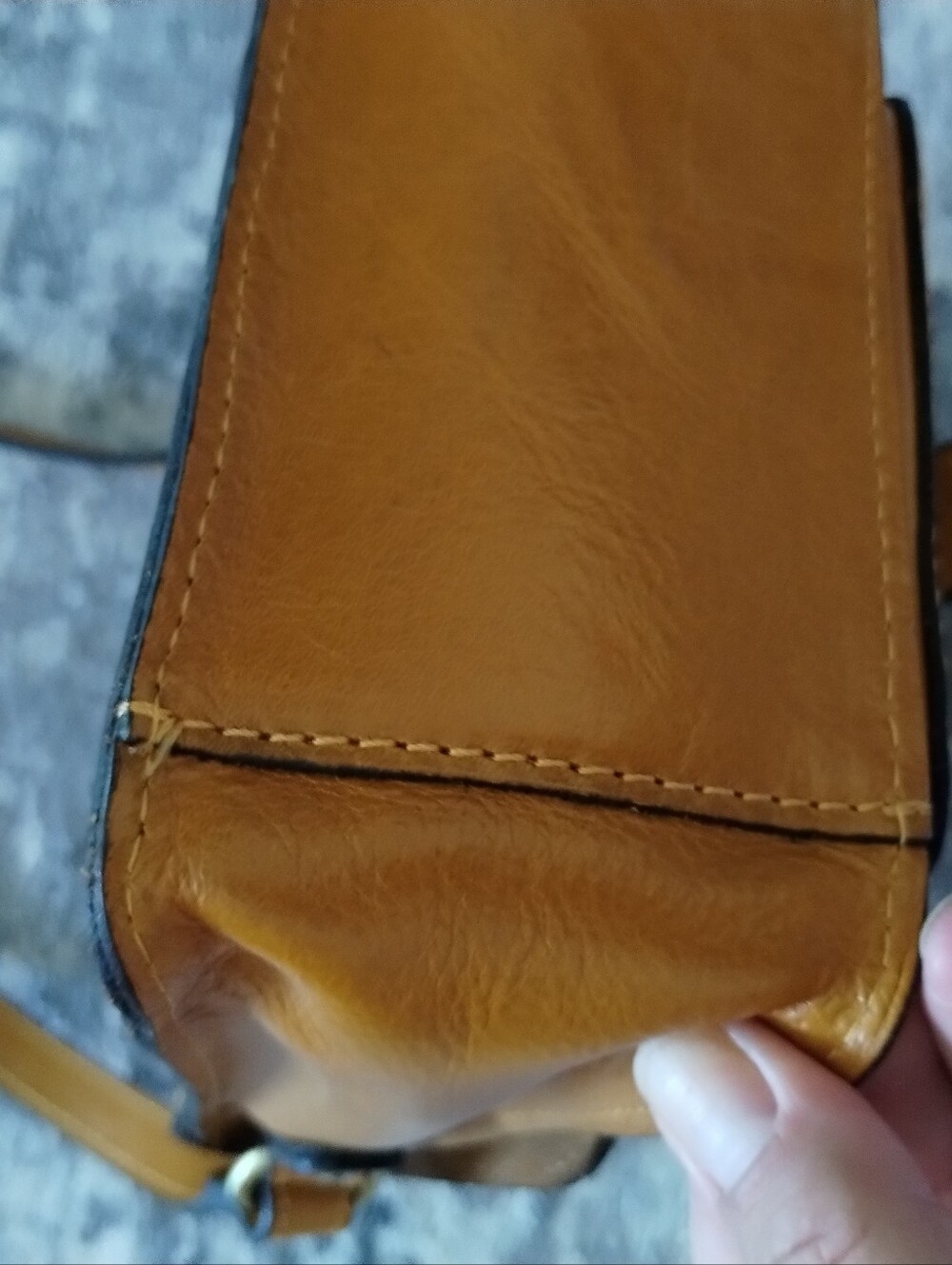 Patricia Nash Mustard Yellow Leather Crossbody - Picture 9 of 10